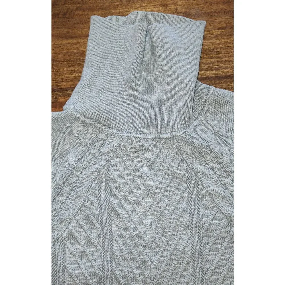 Tommy Jeans women's cable-knit Chevron turtleneck sweater Gray Size Small
